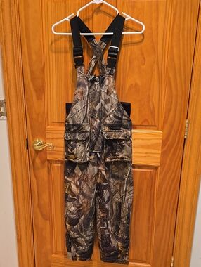 Kid's Camouflage Insulated Bib Overalls - Remington Camo